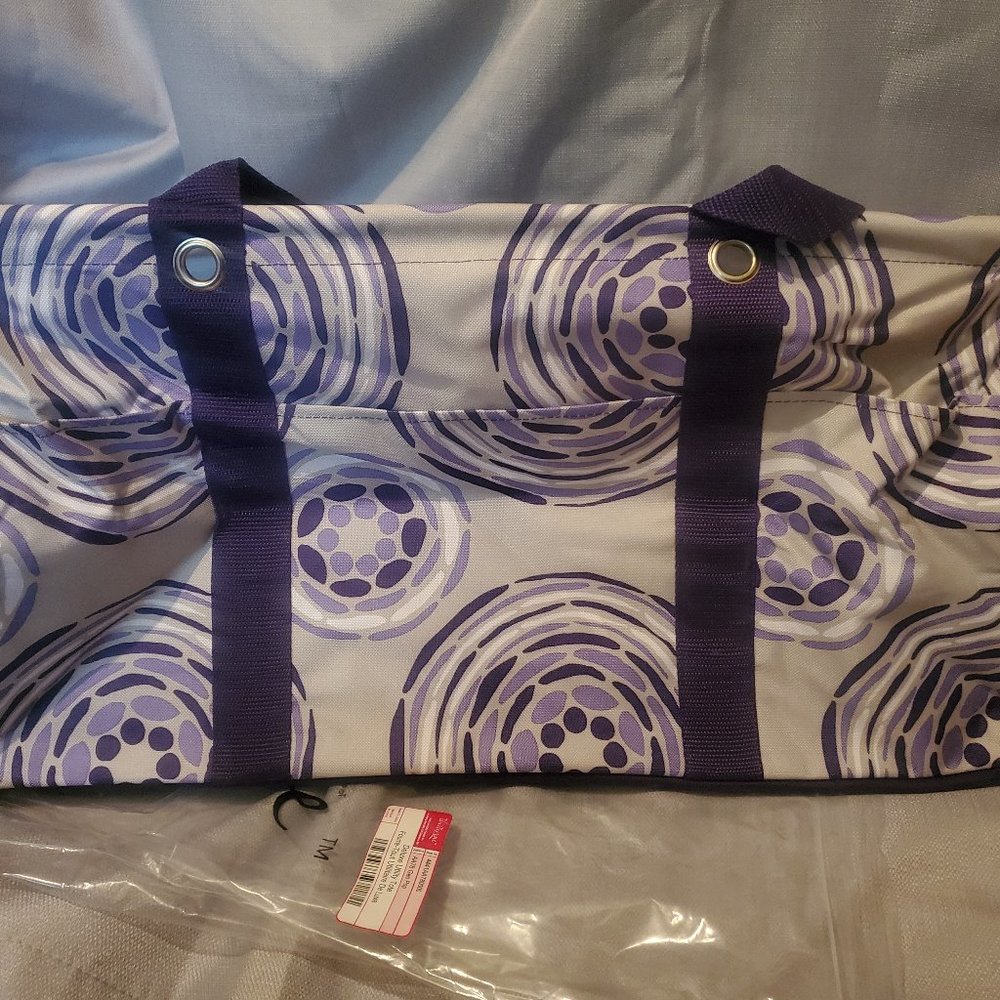 Deluxe Utility Tote (DUT) in Geo Pop